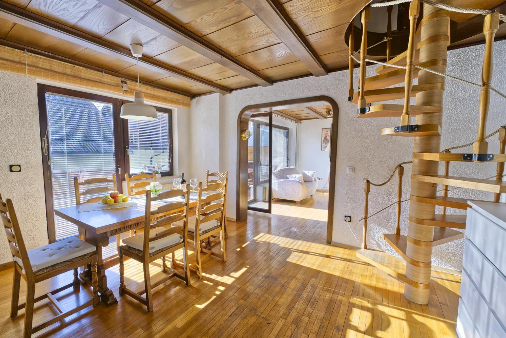 Castle Way Apartments Tamy Bled Bagian luar foto