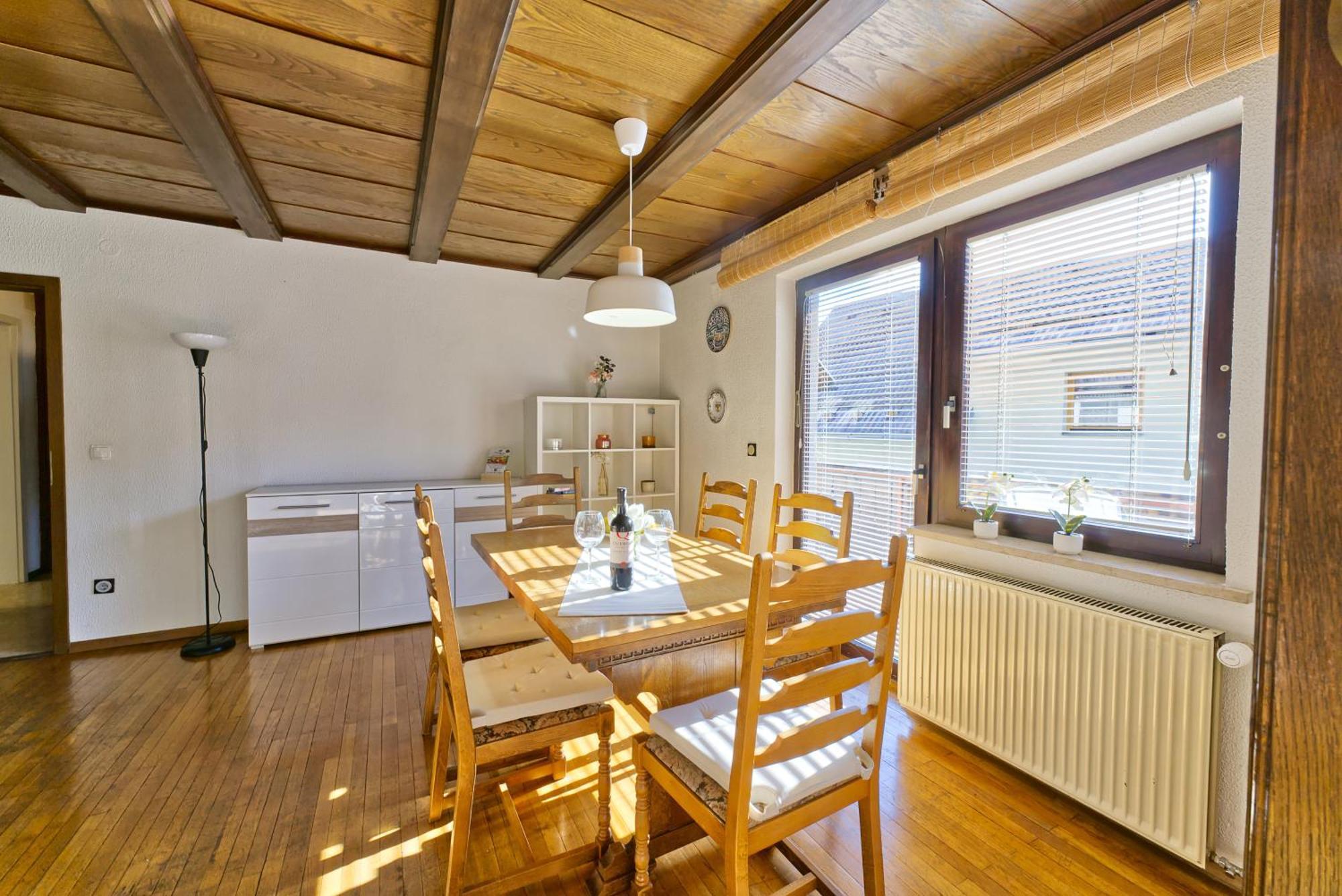 Castle Way Apartments Tamy Bled Bagian luar foto