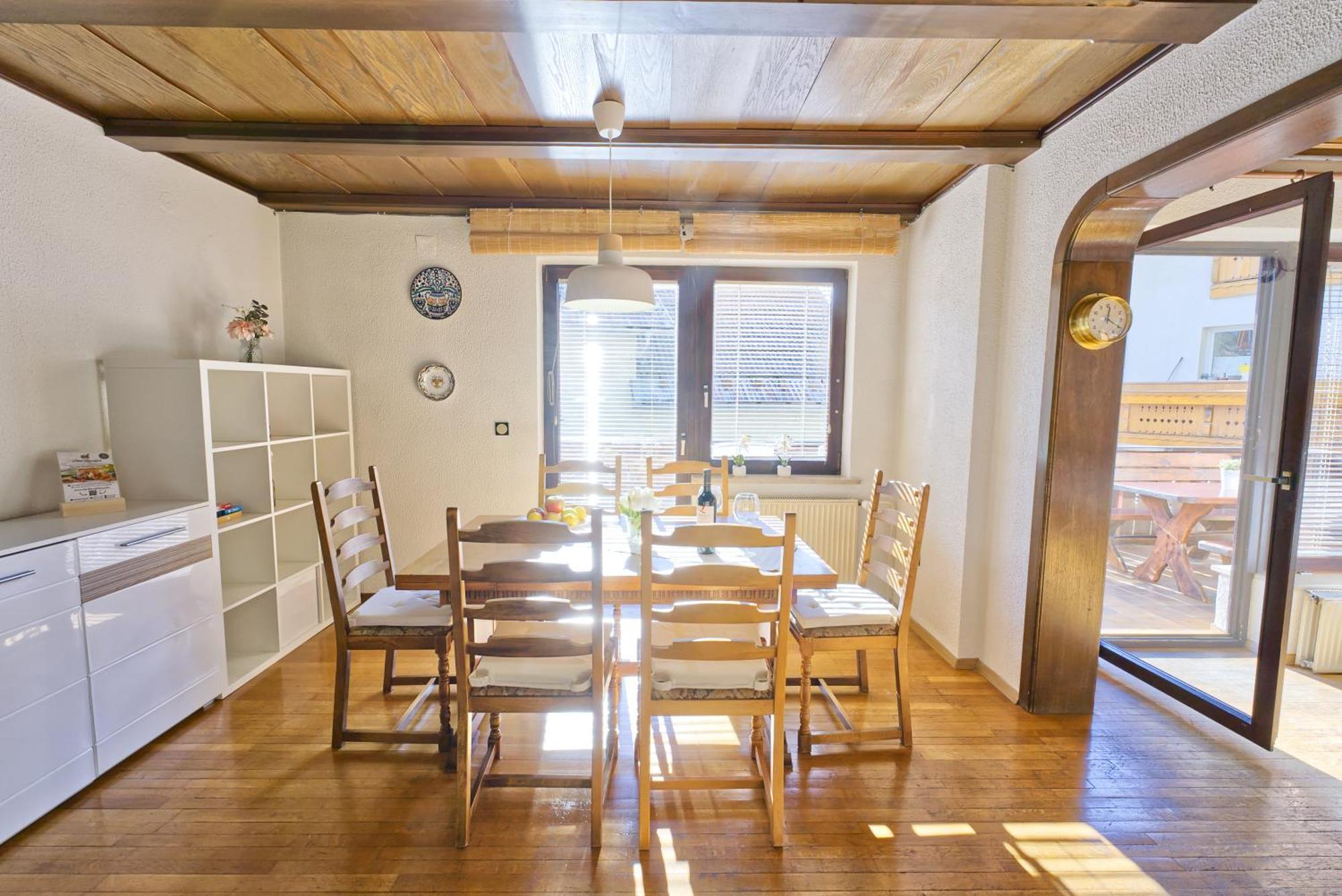Castle Way Apartments Tamy Bled Bagian luar foto