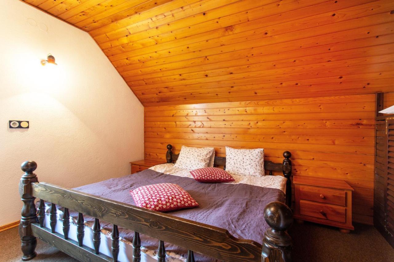 Castle Way Apartments Tamy Bled Bagian luar foto