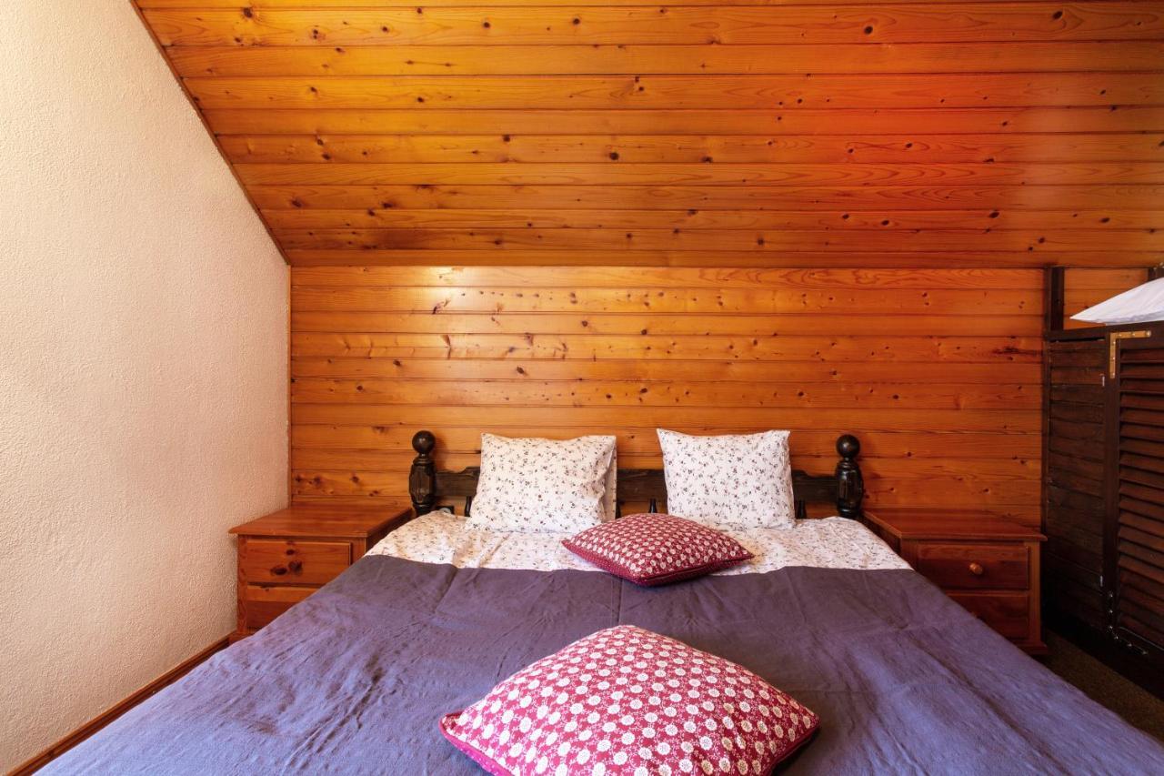 Castle Way Apartments Tamy Bled Bagian luar foto