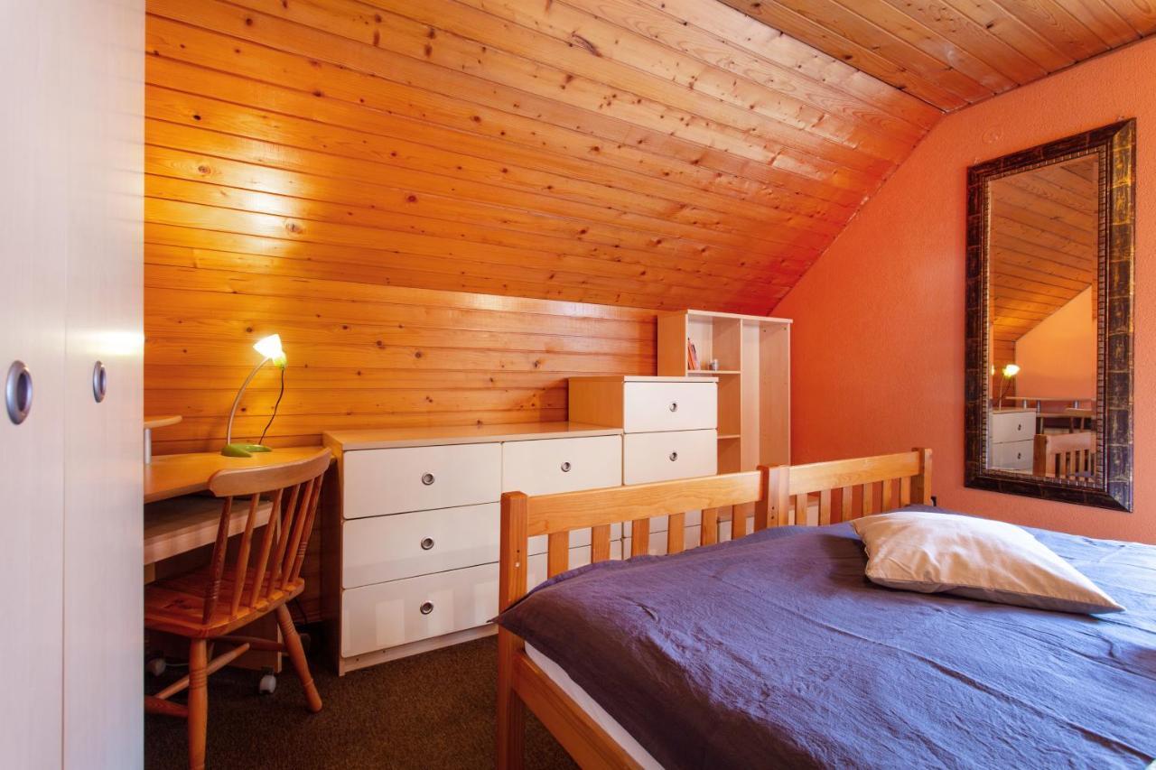 Castle Way Apartments Tamy Bled Bagian luar foto